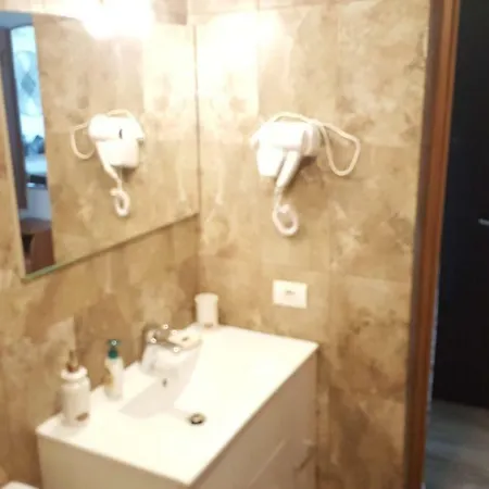 アパート Nautilius Ella